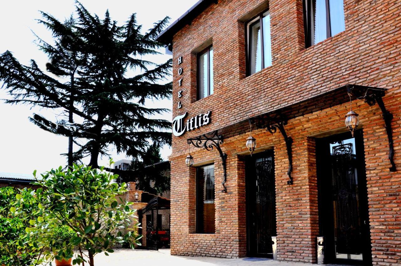 Tiflis Hotel Exterior foto