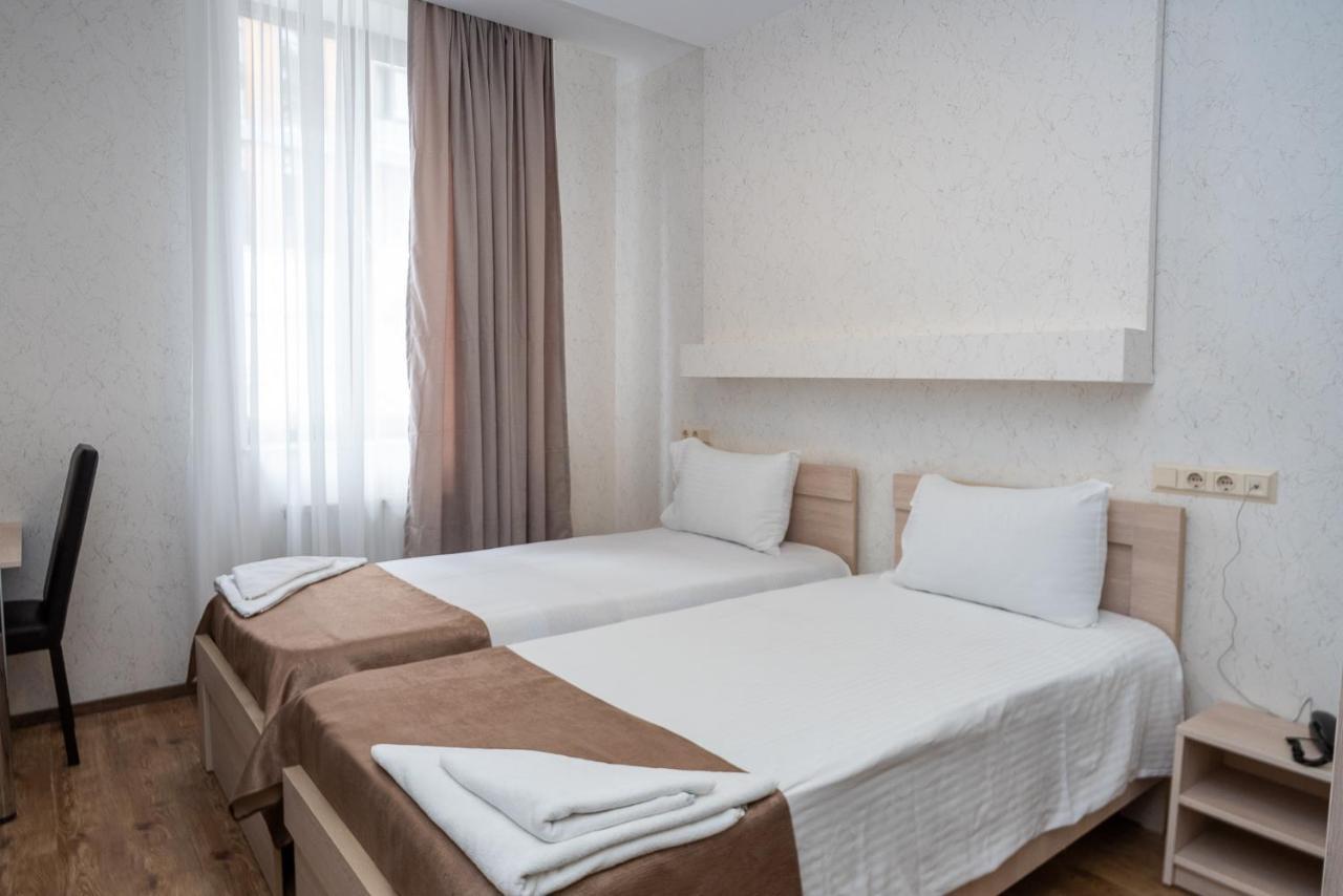 Tiflis Hotel Exterior foto