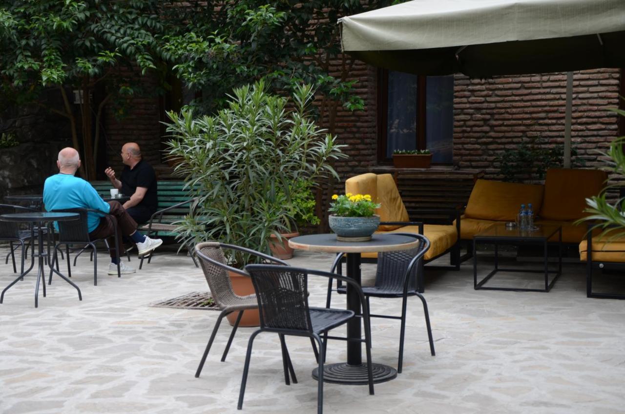 Tiflis Hotel Exterior foto