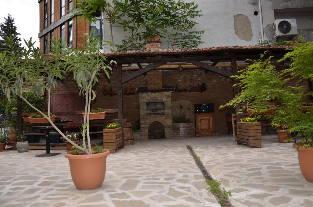 Tiflis Hotel Exterior foto
