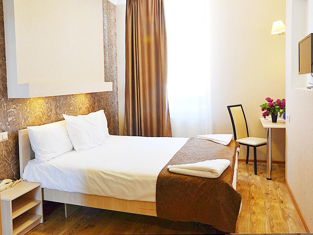 Tiflis Hotel Exterior foto